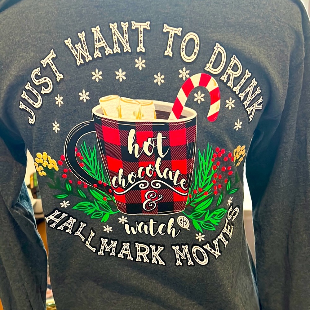 Girlie Girl Original T-Shirt ( Christmas) NWOT